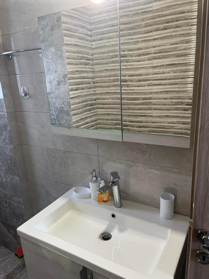 Airport View Apartments Artemida  Ngoại thất bức ảnh